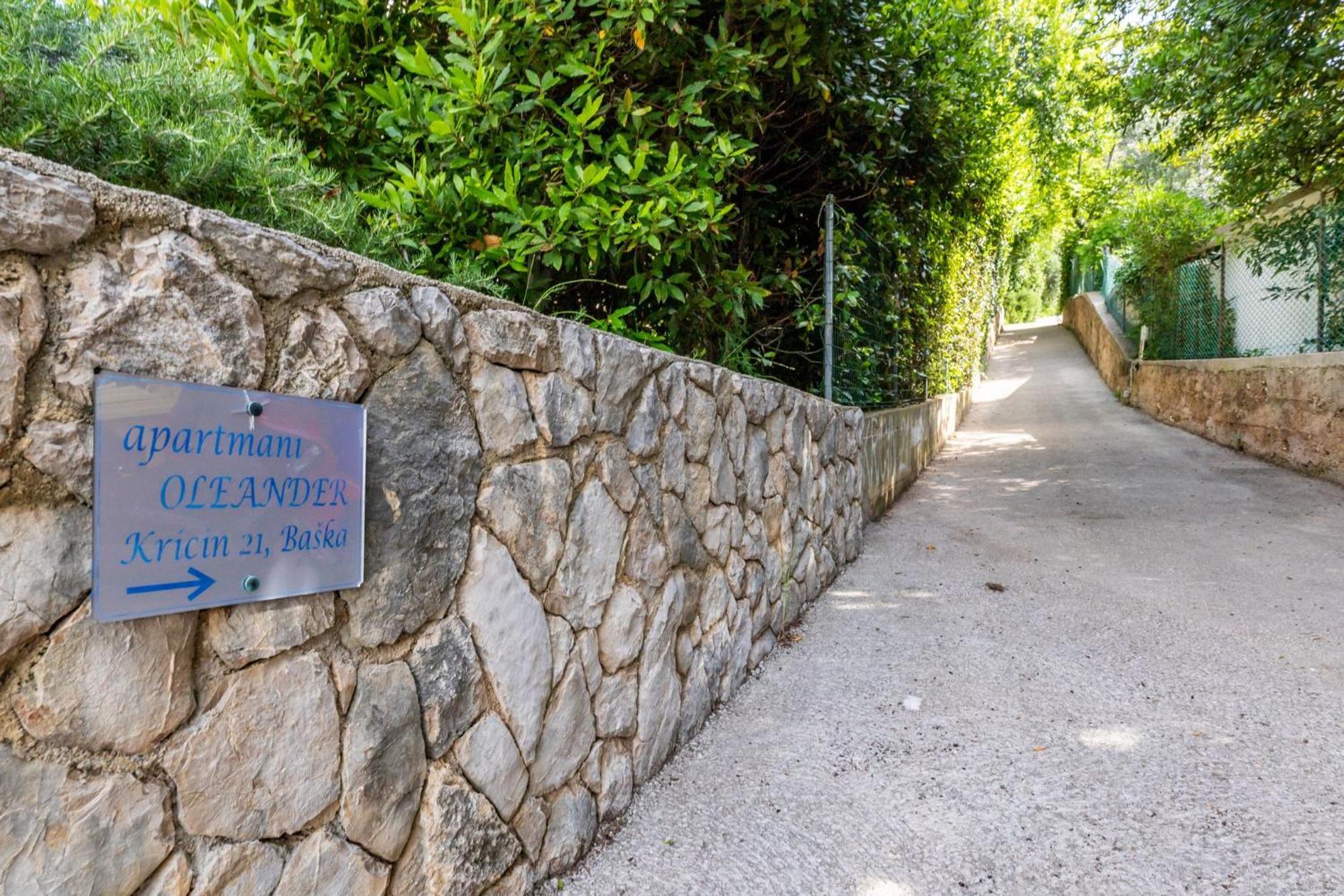Apartments Oleander Kricin Baška Dış mekan fotoğraf